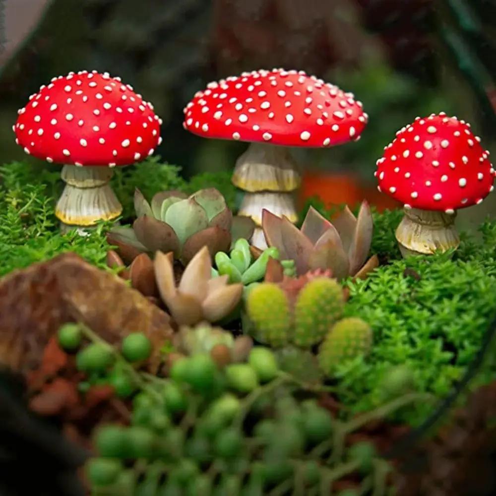 

Red Mushroom Luminous Fairy Garden Moss Micro Landscape Mushroom Statue Mushroom Ornament Miniatures Figurines Resin Crafts