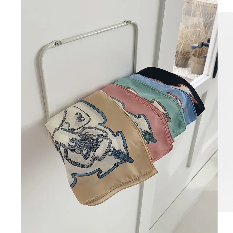 Роскошные Брендовые женские шарфы с цветочным принтом на цепочке Джокер ретро