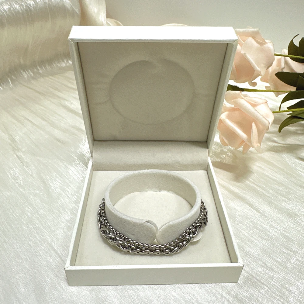 

Шкатулка для украшений KristinPerry