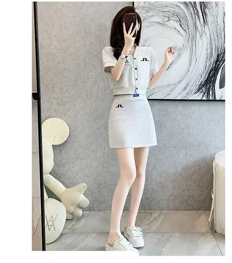 2023 Summer Golf Shirt Golf Shorts Women's Golf Clothing New 2-piece Set Malbon Women's Golf Clothing Women's Golf Suit