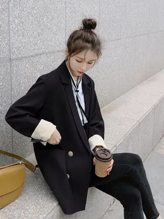 

Top women's suit two-piece fashion short suit suit women spring and autumn new loose long sleeves