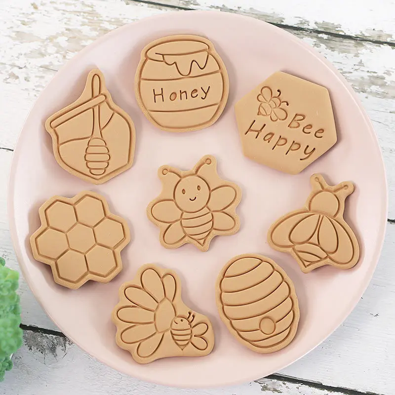 

Bee Biscuit Mold Cartoon Honey Honeycomb Shape Plastic Cookie Cutter Stamp 3d Stereo Cake Decoration Tool Pastry Baking Bakeware