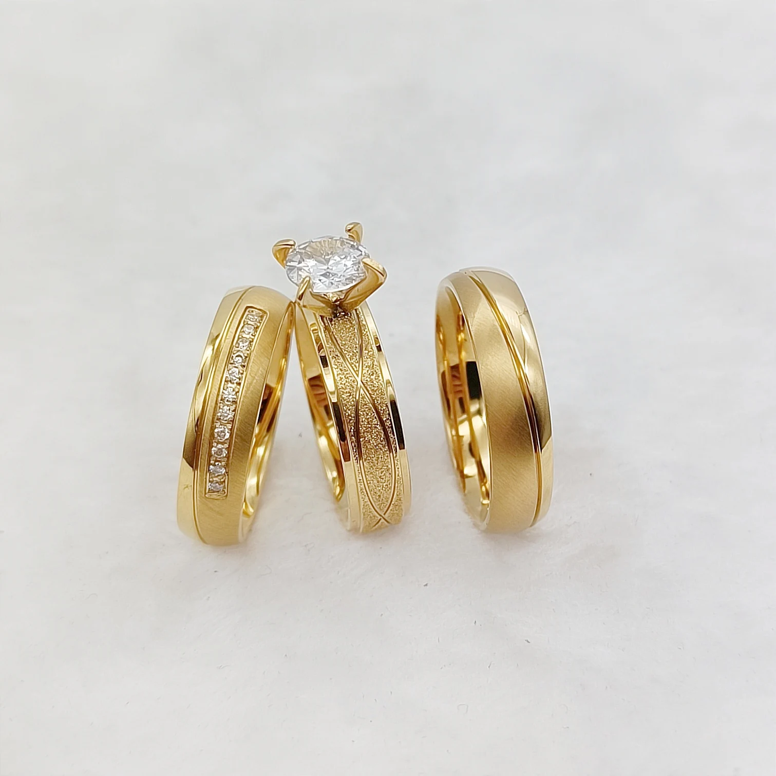 

Романтические парные обручальные кольца 3 шт., свадебные наборы для мужчин и женщин, ювелирные изделия с покрытием из 18-каратного золота
