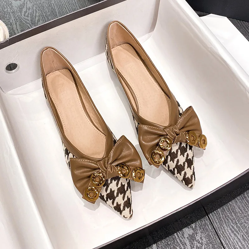 Plus Size 34-43 Women Pointed Toe Flats Slip on Girls Casual Shoes Office Lady Dress Shoes 1cm Heel Pumps Fashion Bow Female T65