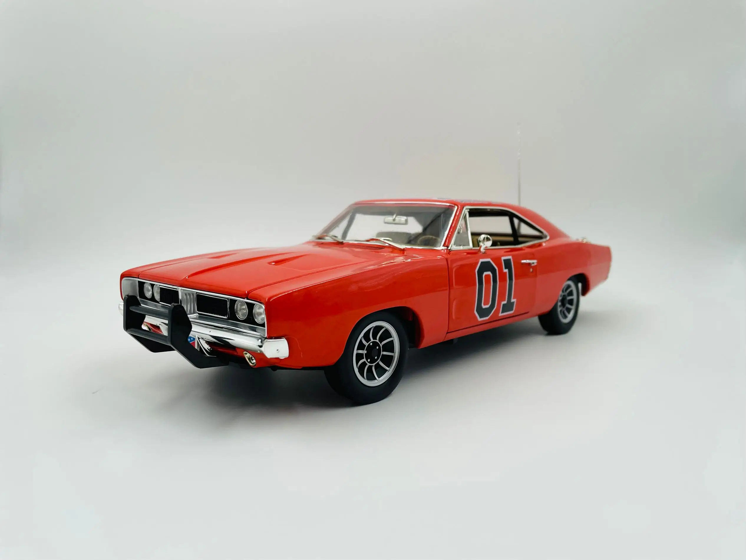

AW 1:18 Charger 1969 The Dukes of Hazzard Movie Version Alloy Fully Open Limited Edition Metal Static Car Model Toy Gift