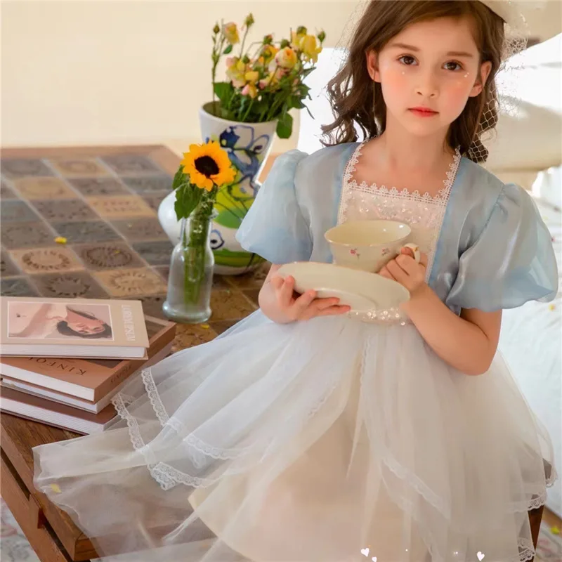 

Girls Princess Dress New Summer Yarn Little Girls Fluffy Sweet Square Collar Lantern Sleeve England Style Layered Dresses