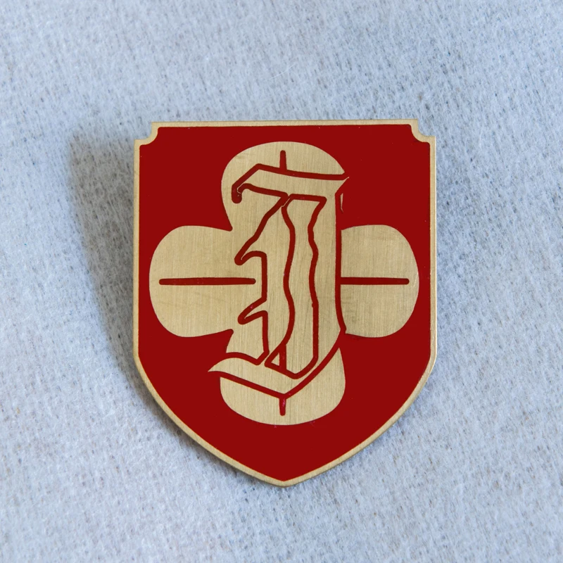 

Anime Metal Badge A Certain Scientific Railgun Mikoto Misaka Pin Brooch