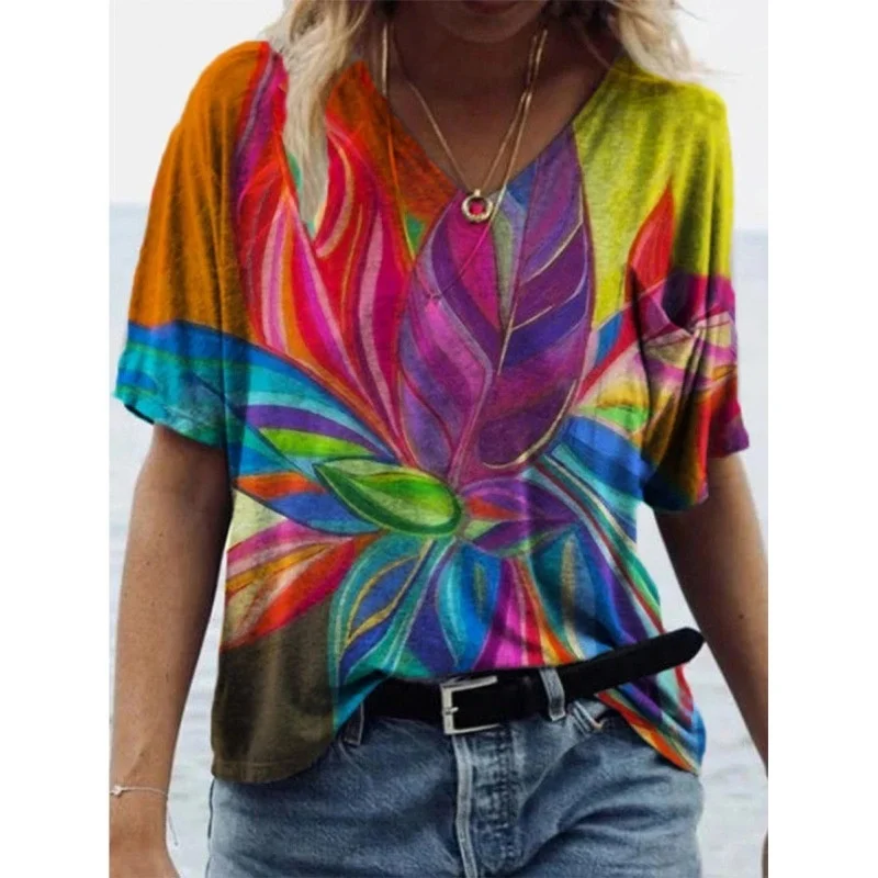 

2021 Women's Abstract Print V-neck Pocket Short Sleeve T-shirt