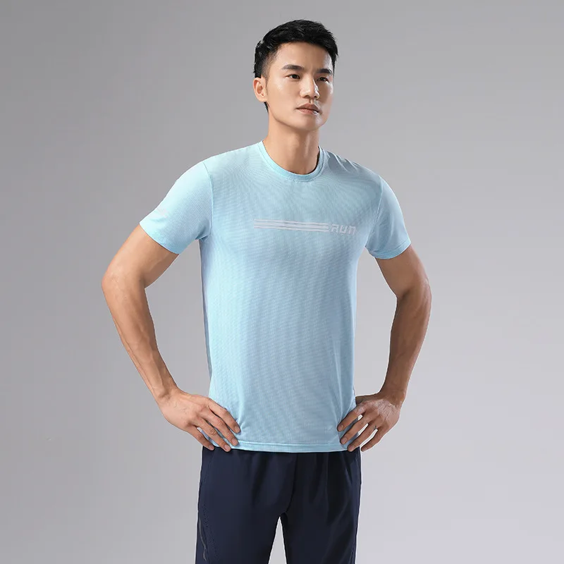 

Новинка 2022, мужская спортивная быстросохнущая эластичная футболка из вискозы с круглым вырезом и короткими рукавами для фитнеса, Спортивна...