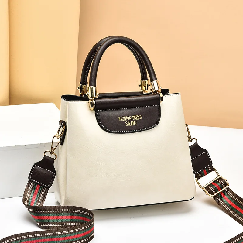 

Лидер продаж, сумки для женщин, новинка 2022, модная роскошная женская сумка с широким ремешком, подходящая ко всему трендовая Портативная сум...