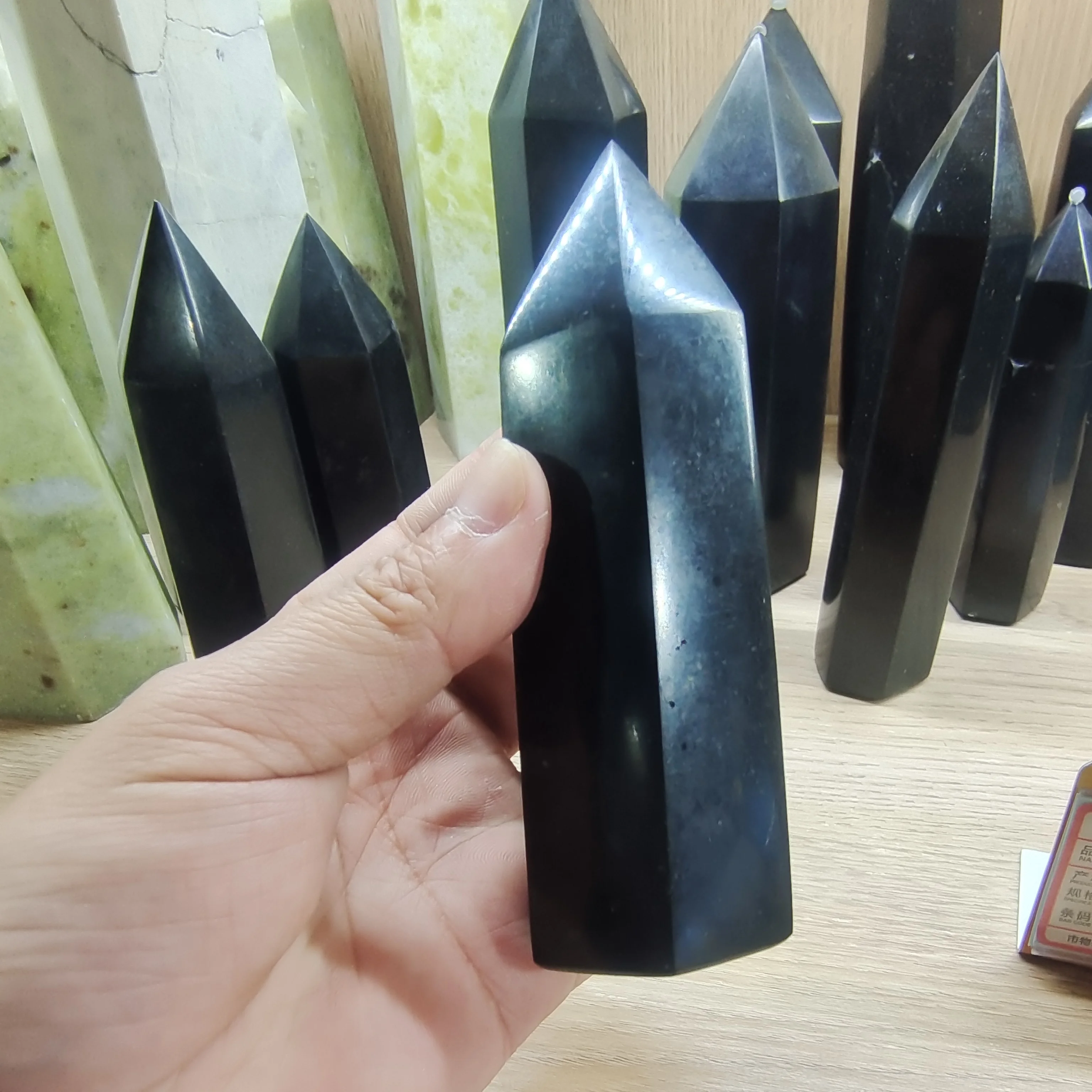 

1pcs Natural black tourmaline stone column crystal stone columnCrystal Point Healing Obelisk Home Decor Ornaments