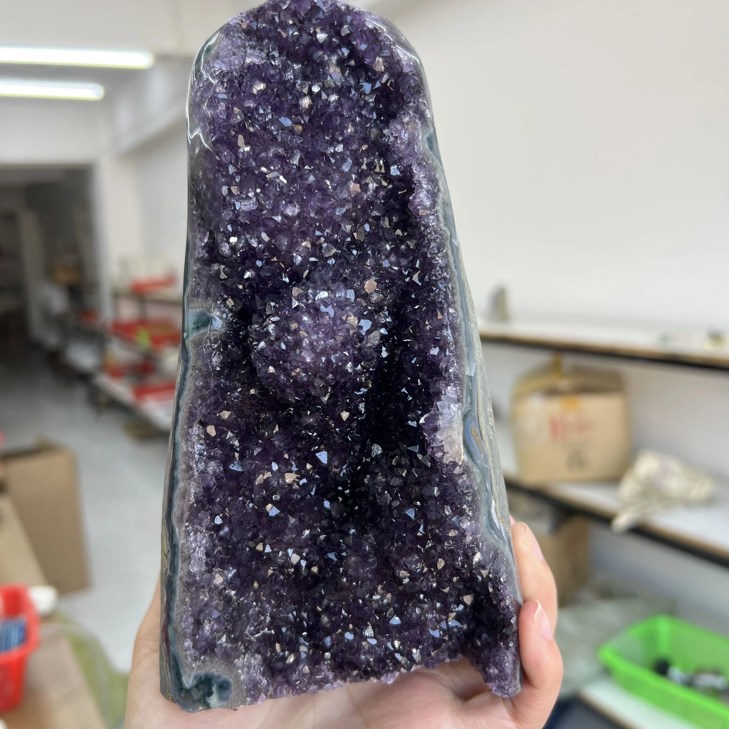 Натуральный Уругвайский Аметистовый Кристалл Кластер 1840г 18см