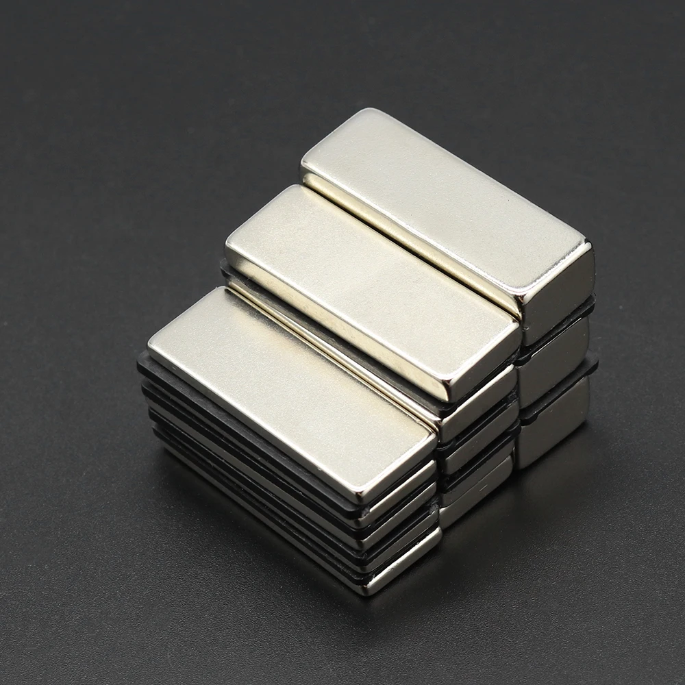 40x15x3 40x15x5 40x15x10 40x30x3 40x20x3 40x20x4 40x20x6 40x25x10 мм Неодимовый магнит N35 Постоянный