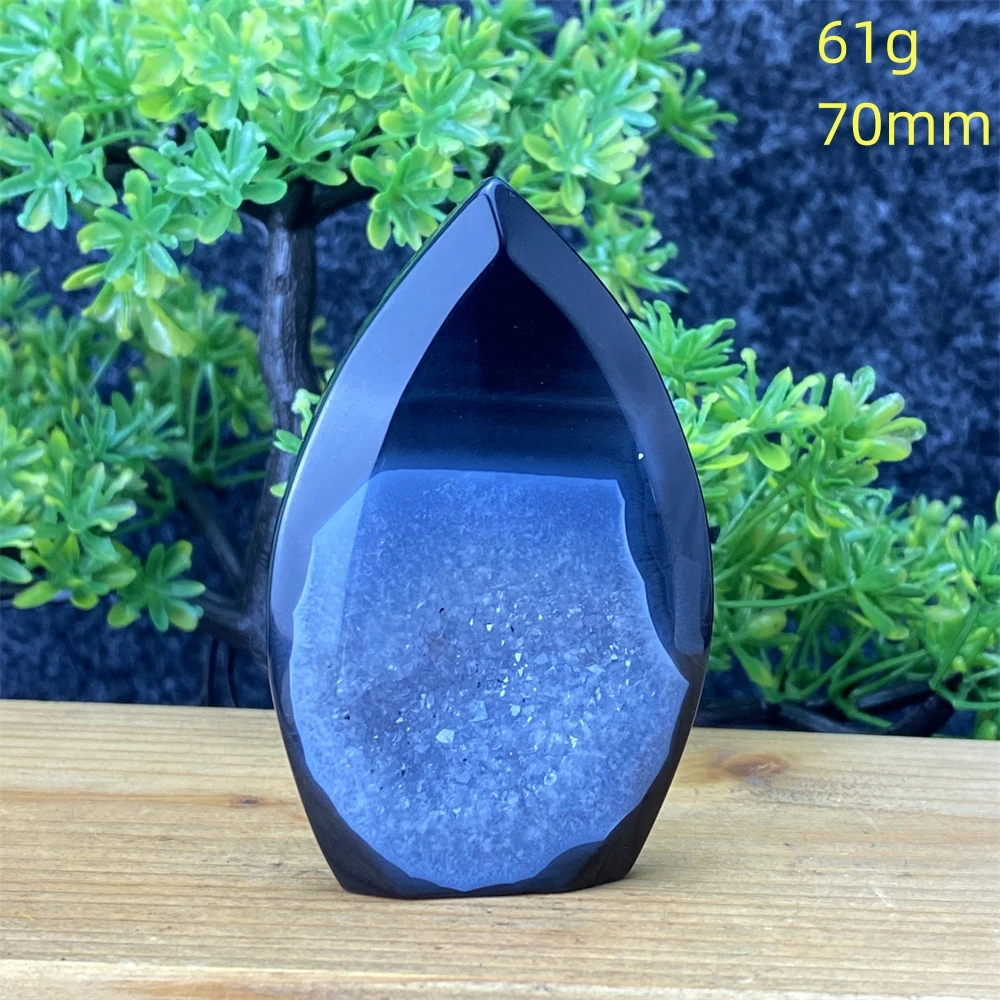 Черный агат геода  для дома