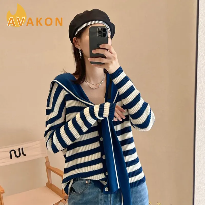 

Женский трикотажный кардиган в полоску, с V-образным вырезом и пуговицами