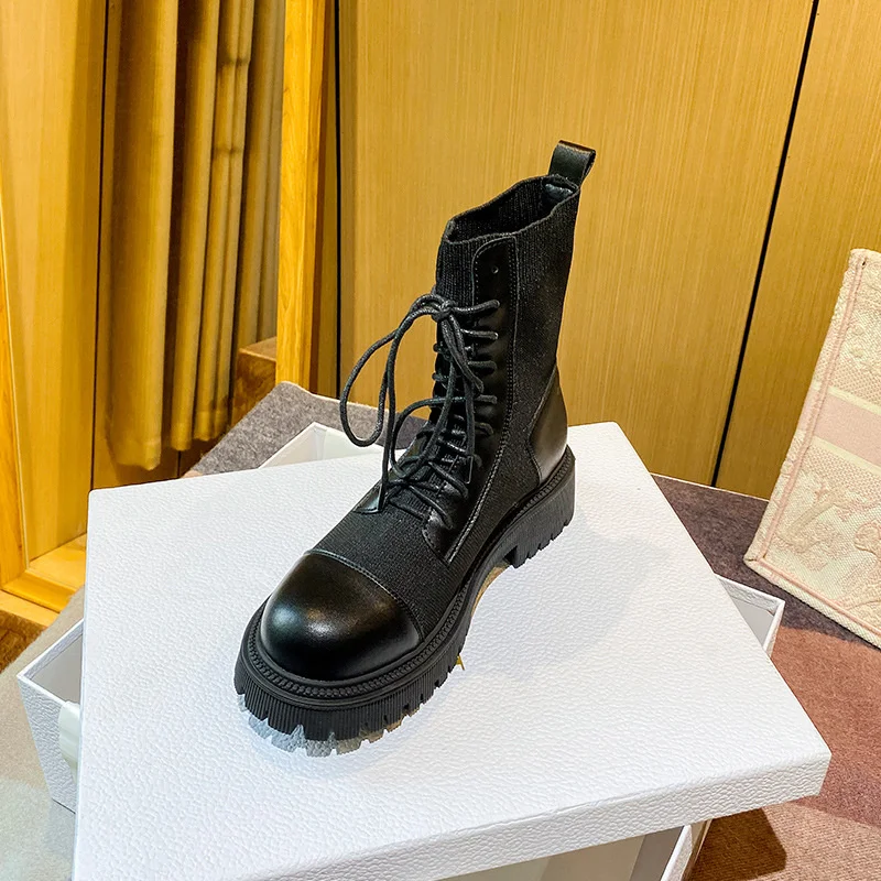 

Alo cnc 2022 New Solid Color Fly Weaving Fashion Leather Thick Bottom Heightening Lace Up Martin Boots