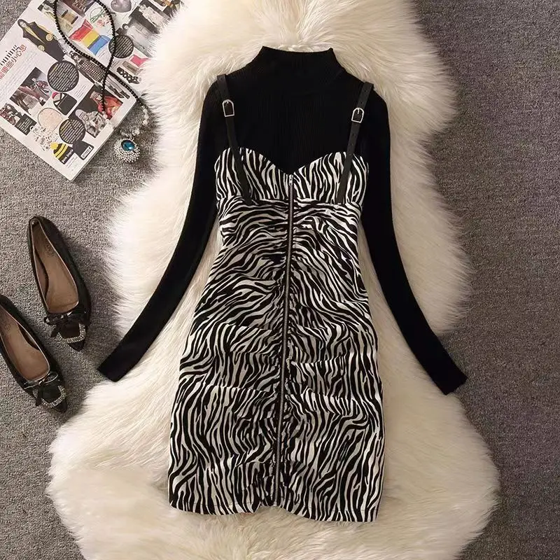 

Street Sexy Suspender Dress Sets Women Autumn Spring Zebra Pleated Zipper Up Short Dresses And Knitted Tops T-Shirt 2 Piece Set