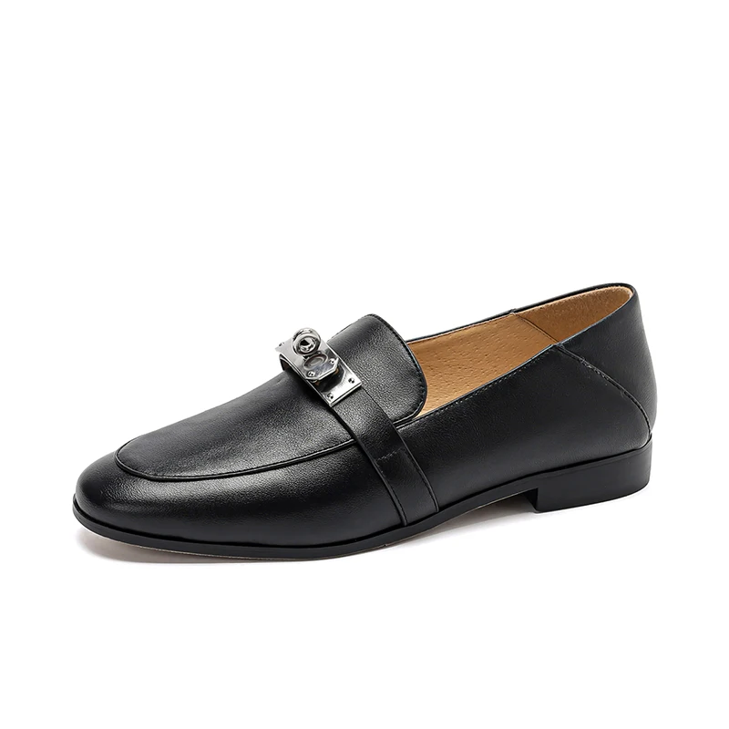 

New 2023 Leather Women Loafers Autumn Low Heels Lady Brown Black Round Toe Metal Buckle Decoration Shoes Plus Size
