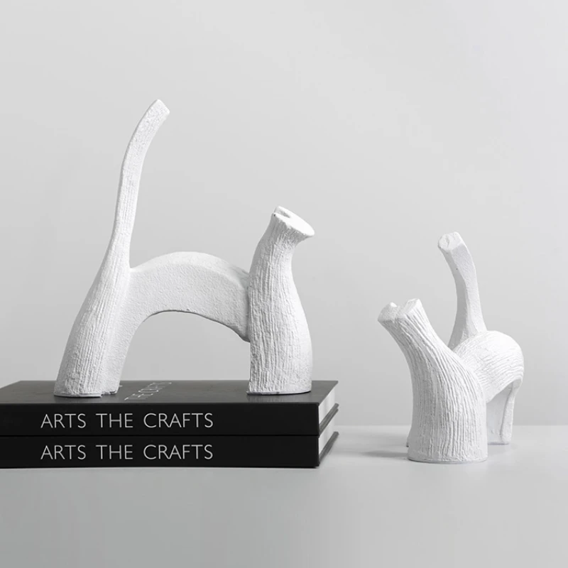 

Nordic Abstract Kitten Resin Statue Ornaments, Modern Minimalist Porch Living Room Bedroom Office Cafe Desktop Home Decorations