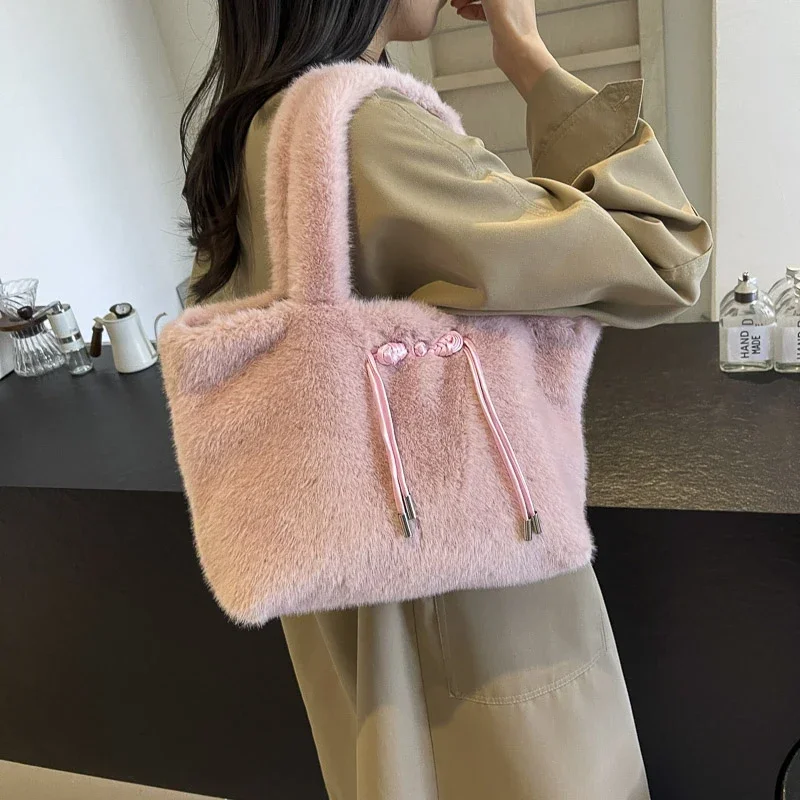 Однотонная бархатная сумка 2024 Высококачественная с застежкой и бантом простая