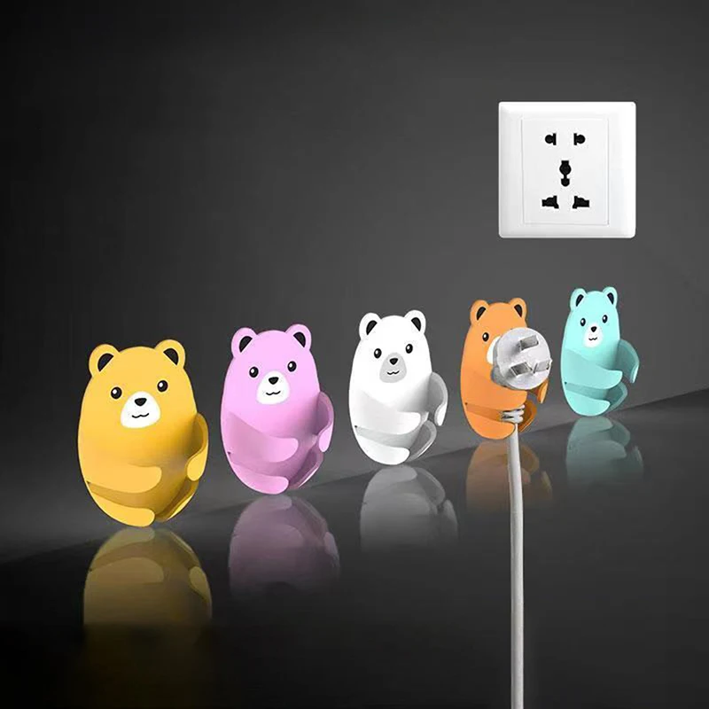 

Powerful 4Pcs Traceless Cartoon Plug Hook Kitchen Bear Plug Storage Hook Wall Mount Multifunction Plug Socket Holder