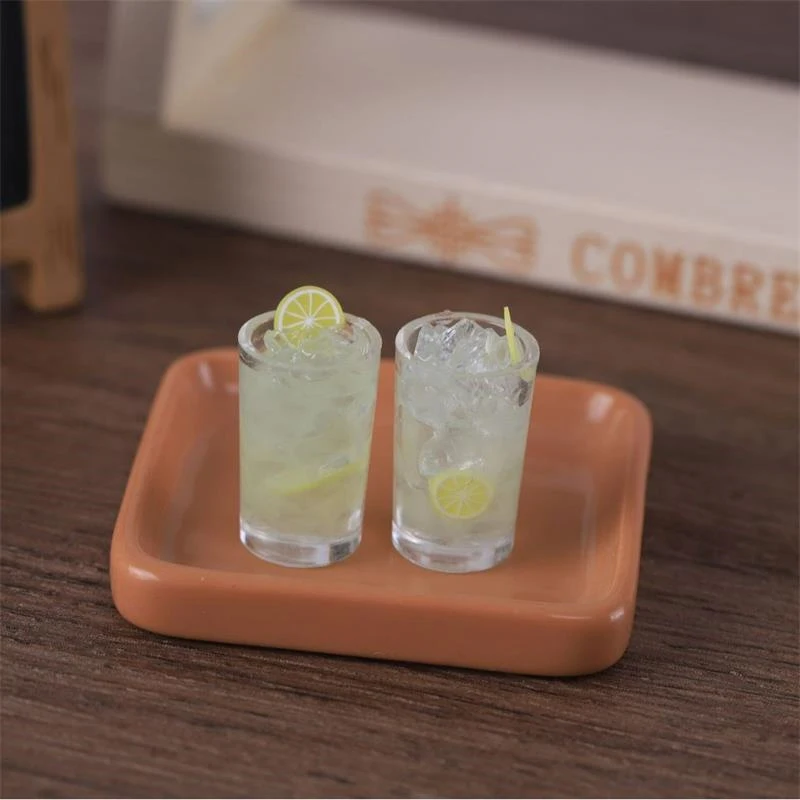 

Миниатюрные игрушки для напитков JETTING