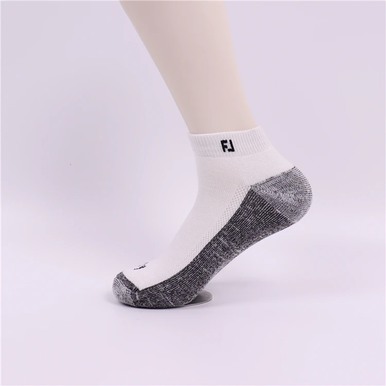 Men's Golf Socks are Deodorant Sweat-Absorbing and Thickening