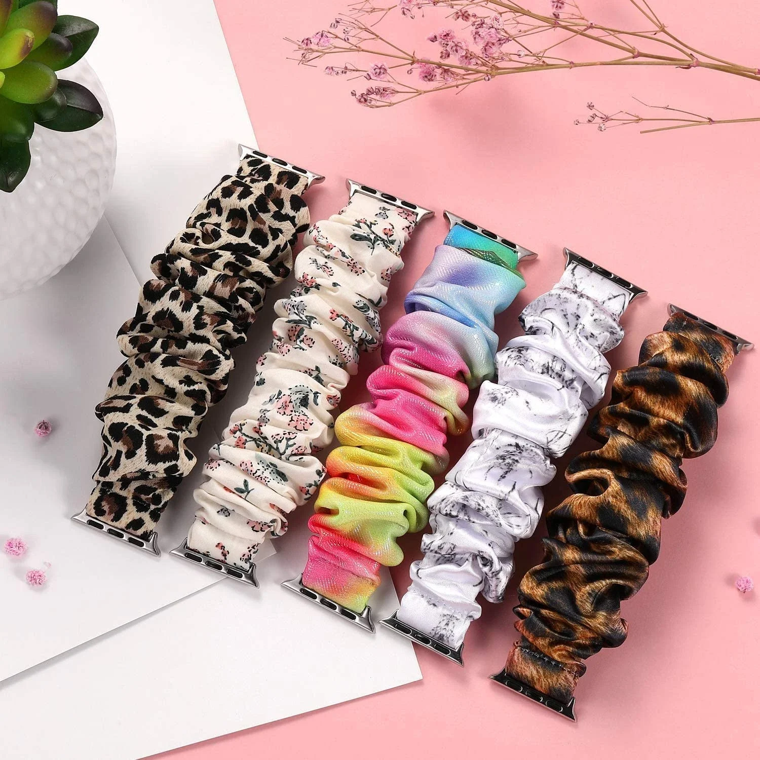 Scrunchie Strap for Apple watch band 44mm 40mm 38mm 42mm 45mm 41mm Solo Loop Soft Women bracelet for iWatch series 7 6 SE 5 4 3