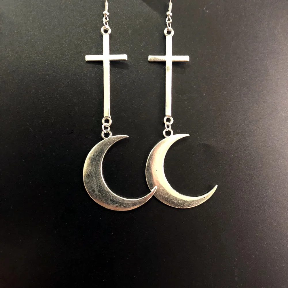 

New Products Hot Selling Fashion Trend Jewelry Creative Design Moon Cross Pendant Earring Jewelry