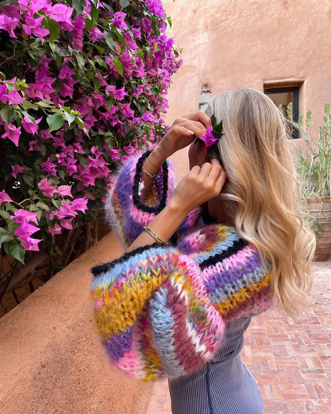 

Радужный укороченный топ, свитер, рифленая оболочка, пуловер с рукавами-фонариками, Свободное пальто 2023