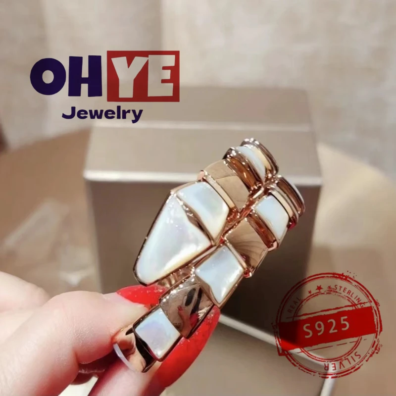 

1:1 Hot sale Western style Silver colour Custom Simple Fashion Snake Bone luxury party Bracelet Personality Shiny Jewelry