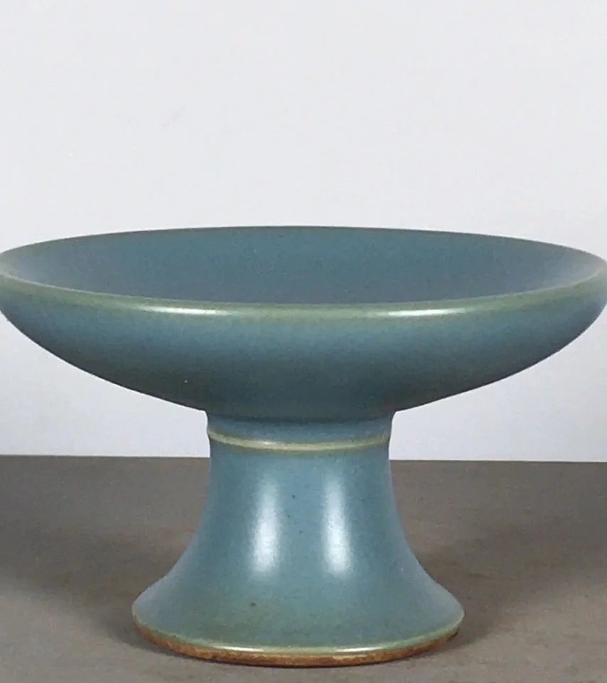 Ретро Коллекция династии Мин, сделано в цзяжине, монохромные глазурованные подножки с орнаментом