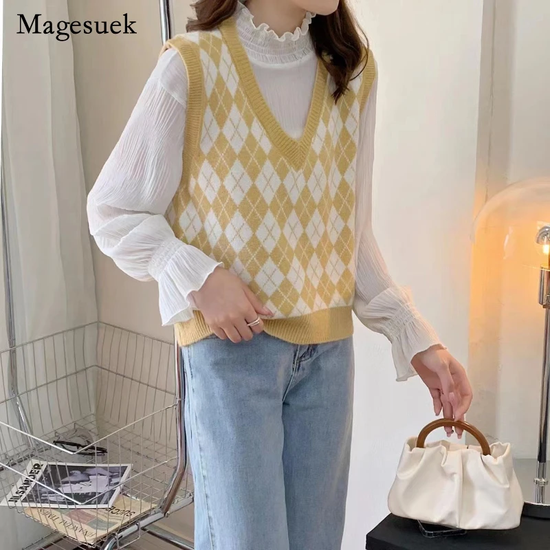 

Solid Color Versatile V-neck Plaid Vest Women's Retro Literature Pullover Vest Women's Autumn Slim Knit Women Clothing 22763
