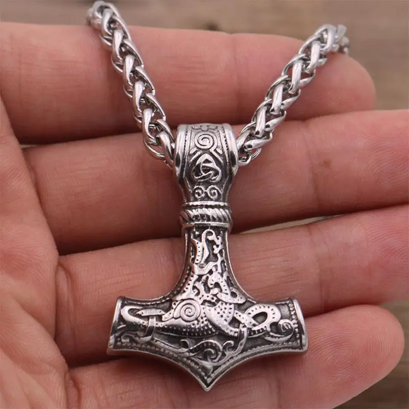 Фото Ожерелье Odin's Hammer с подвеской мужское ожерелье в винтажном стиле Байкерская