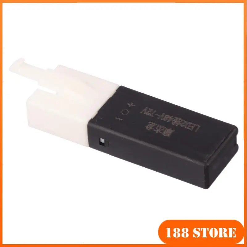 

Мигалка Универсальный мотоцикл Скутер Черное реле Водонепроницаемый указатель поворота Светодиодное реле мигалки