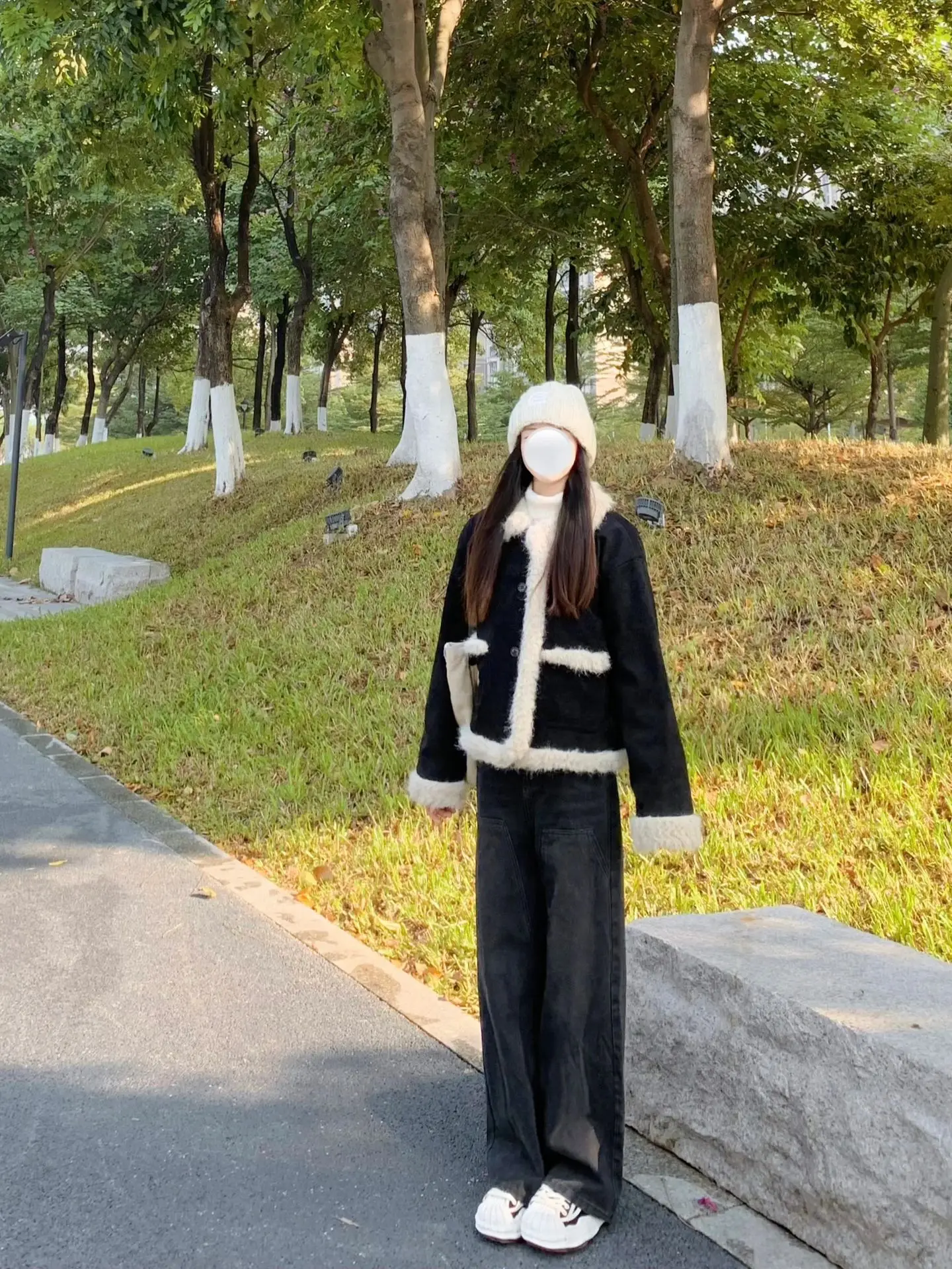 Французская изящная куртка с коротким меховым воротником на хлопковой подкладке