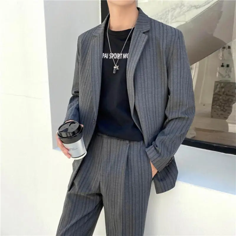 

Men's Stripe Suit Two Pieces Set Simple Light Mature Loose Long Sleeve Suit Coat + Suit Pants High Quality New 2021 Gentleman