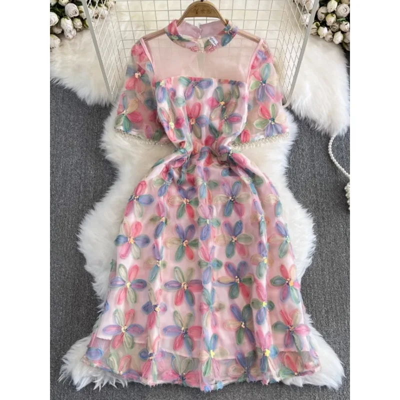 Милое элегантное женское платье с эффектом памяти со стоячим воротником