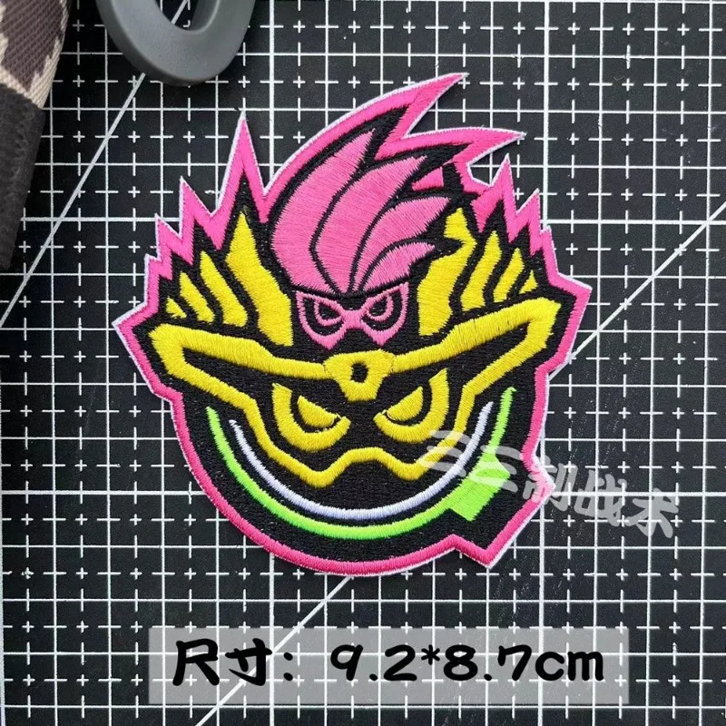 Нашивка на липучке с вышивкой логотипом аниме Kamen Rider