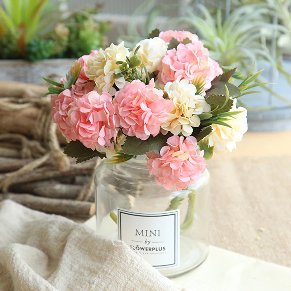 Искусственный цветок гидрангеи из шелка с 10 головками для фотосессий, декора вечеринок и создания букетов на столе.