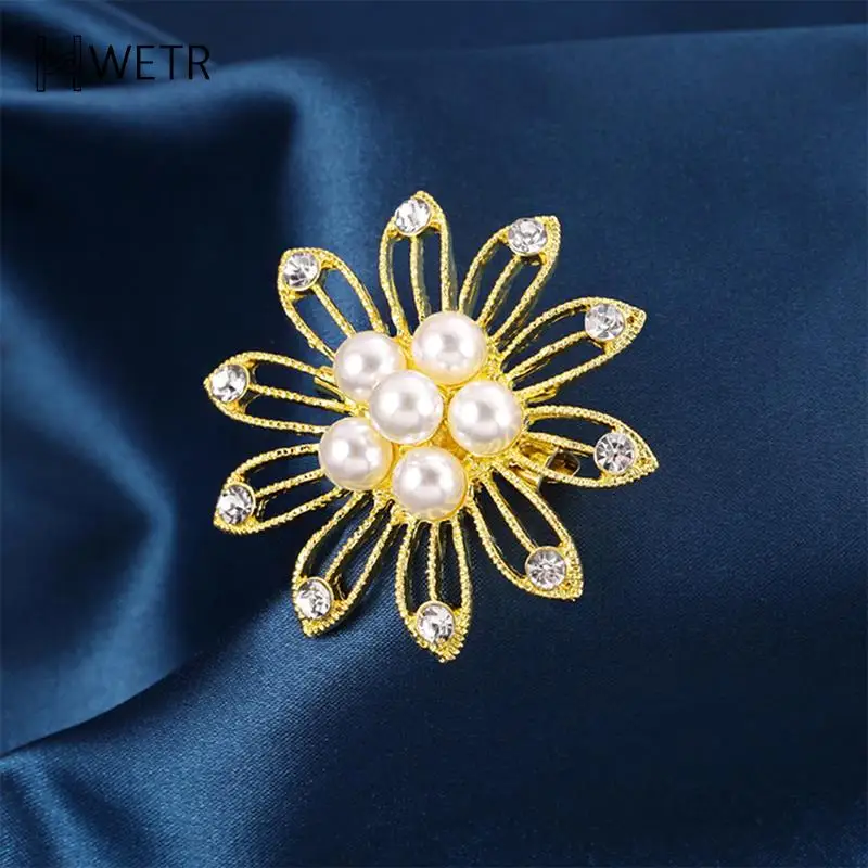 

Metal Pearl Gold-Color Flower Brooch Women's Popular Elegant Party Badge Decoration Fashion Jewelry