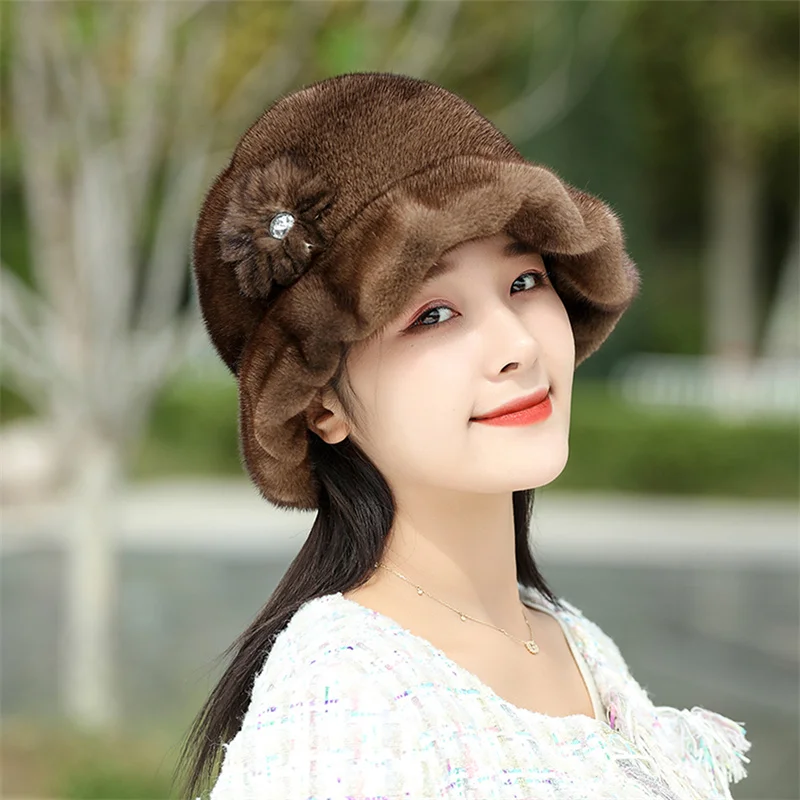 Рисунок 4 - Русская зимняя шапка из натурального меха норки