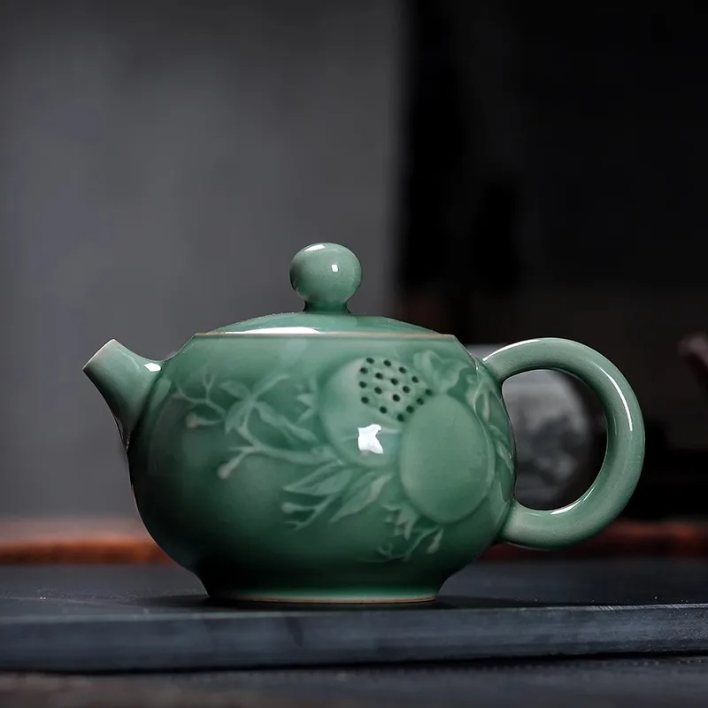 Longquan Kiln Meizi Qing Carving Xishi Керамика Домашний чайный сервиз кунг-фу Один горшок