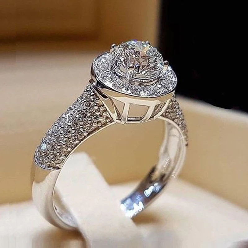

Ne'w Gorgeous Full Zirconia CZ Rings Women Silver Color Brilliant Wedding Ring Engagement Party Fashion Jewelry New Arrival