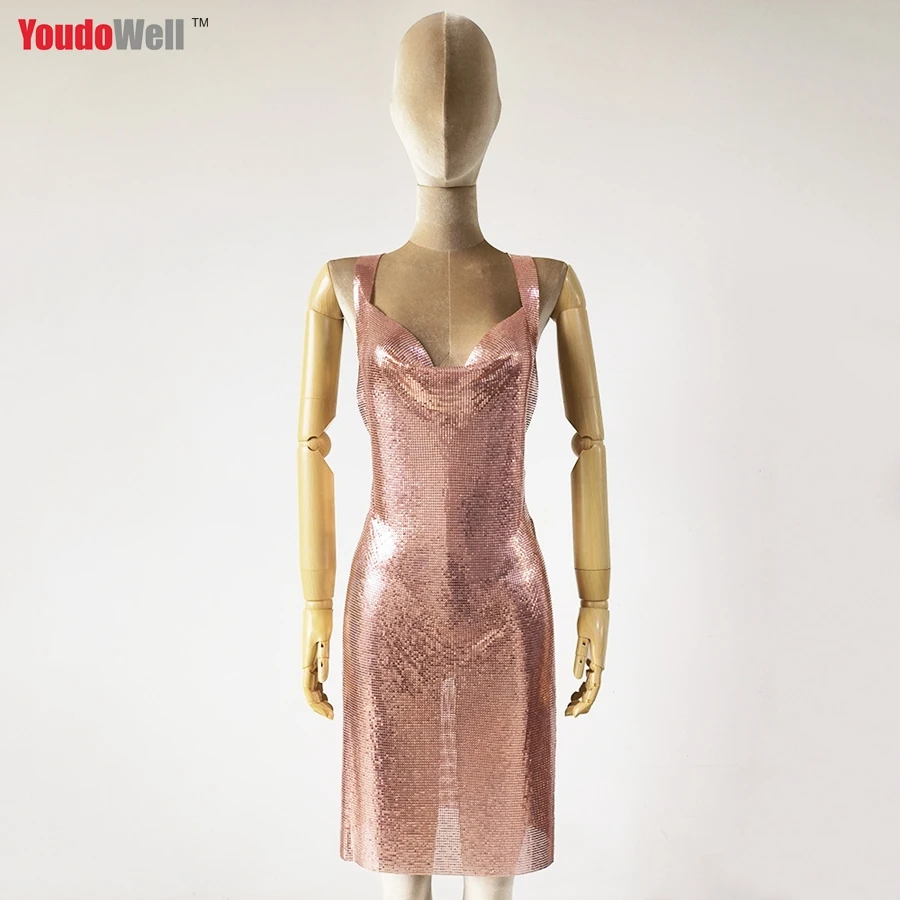 

Элегантные платья для женщин 2023 блестящая металлическая алюминиевая сетка с блестками Сексуальная задняя часть для ночного клуба Женская ...
