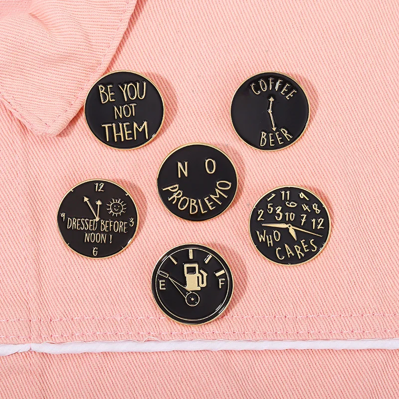 

Round Clock Shape Lapel Pins Cute Black Enamel Badges Brooches For Women Metal School Accessories Hijab Sweaters Jewelry
