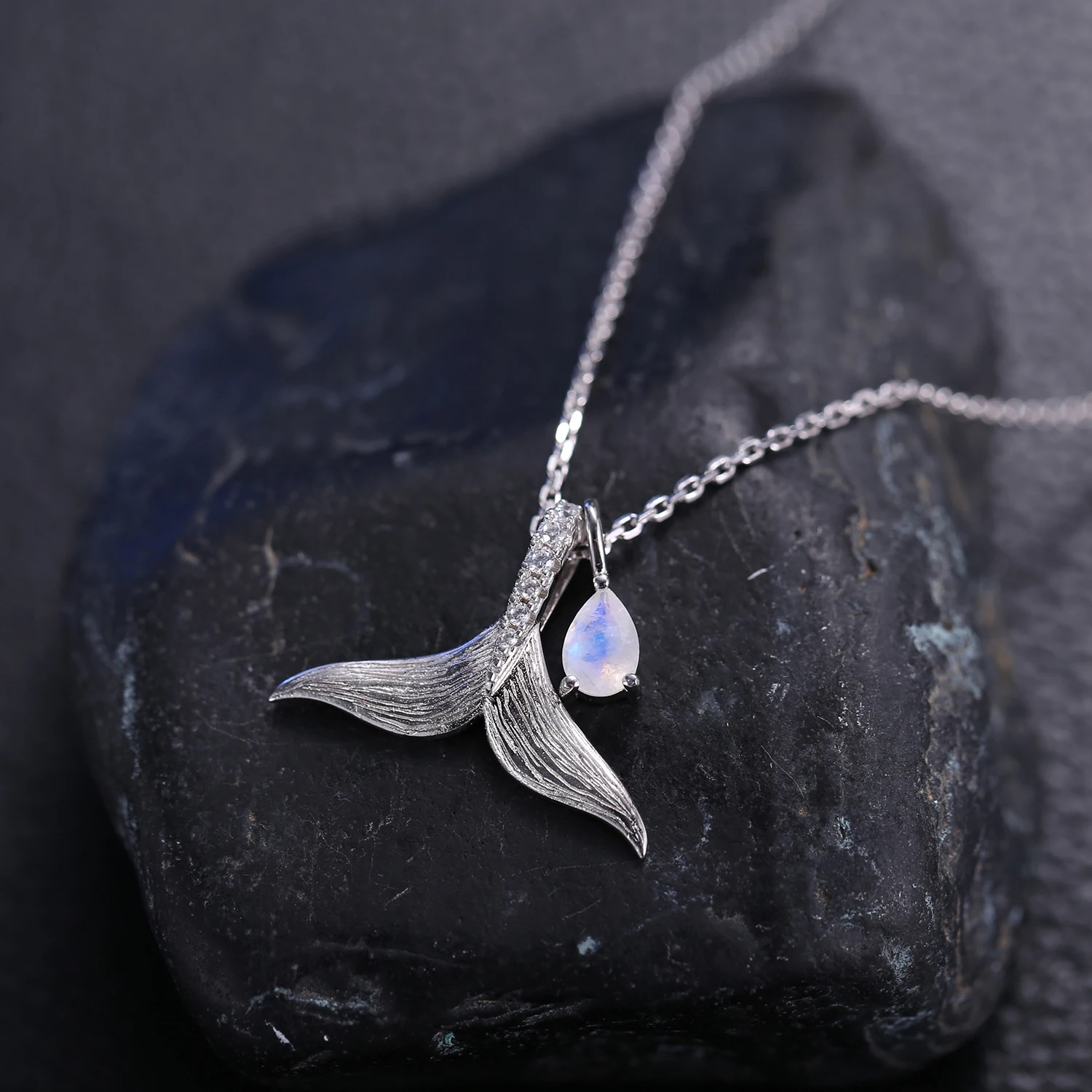 

GEM'S BALLET 925 Sterling Silver Mermaid Necklace Milky Blue Moonstone Pendant Necklace June Birthstone Jewelry Gift For Her