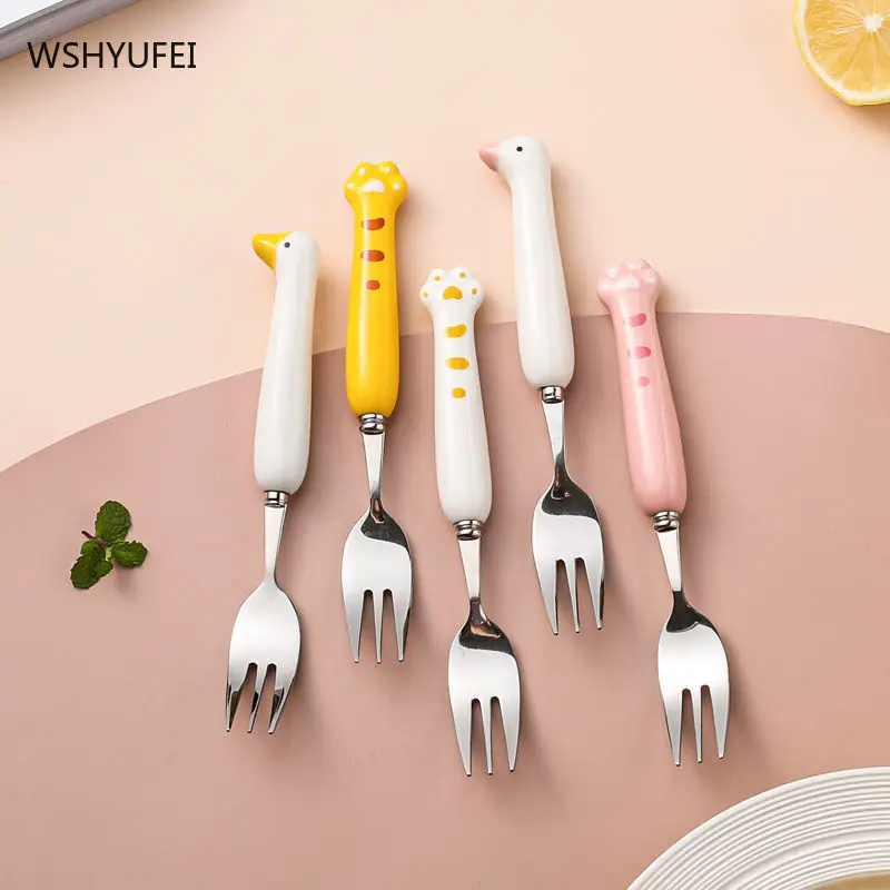 

Вилка для фруктов WSHYUFEI, бытовая, безопасная для детей, милая, из нержавеющей стали, маленькая вилка для десертов, фрукты, лотос, товары для дома, кухонная утварь