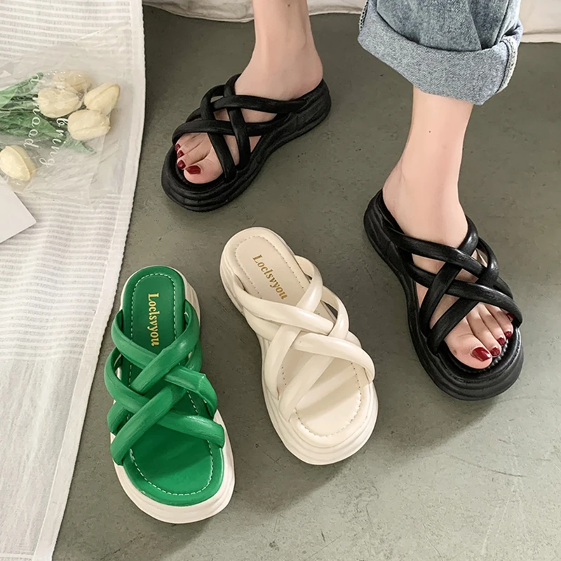 

Шлепанцы женские летние на плоской подошве, из искусственной кожи