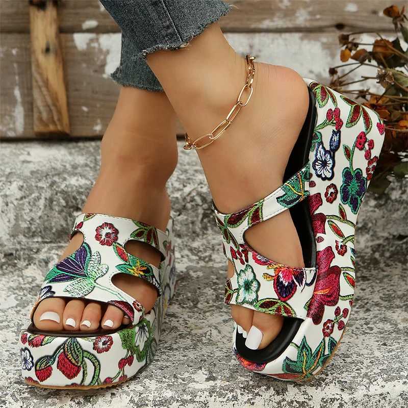 2023 New Summer New Shoes for Women Fashion Bohemian Style Women's Wedge Sandals Leisure Beach Slippers Sandalias